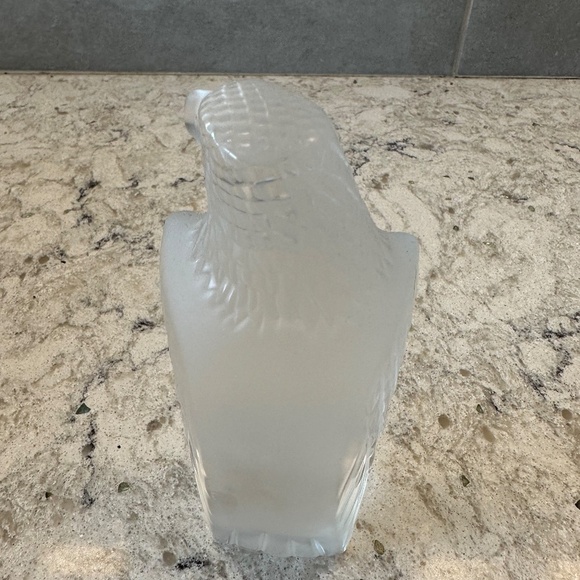 Lalique Collectors Society crystal eagle - Picture 3 of 12